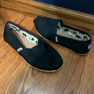 Black Toms